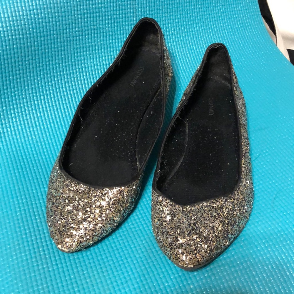 Black and silver sparkle ballet flats